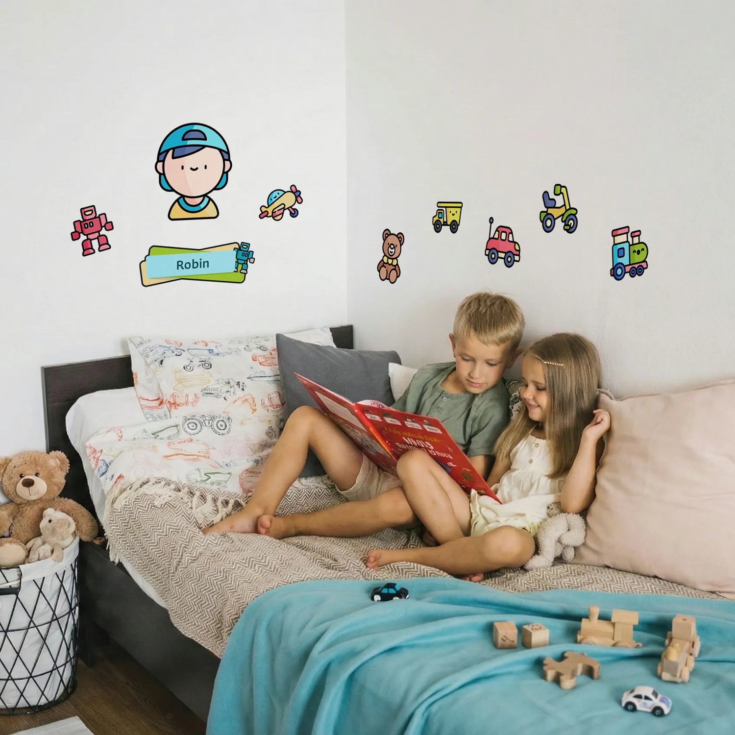 Stickers enfant décoratifs personnalisés avec prénom pour porte ou murs thème Jouets